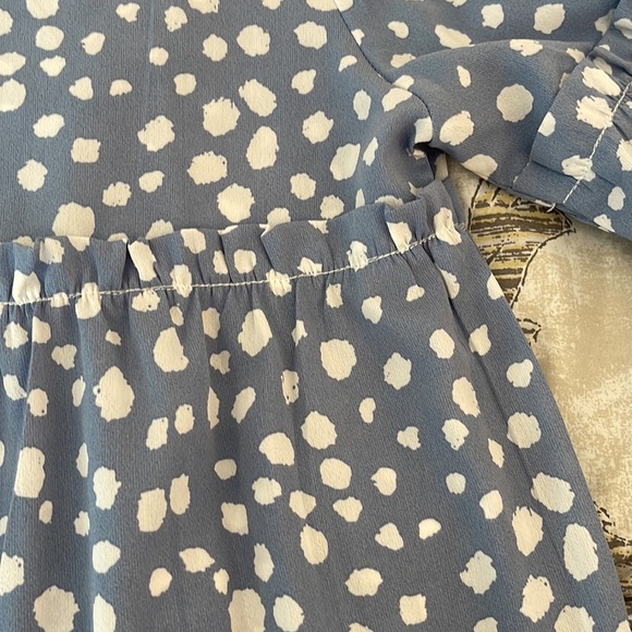 SOLUTION BLUE LEOPARD PRINT RUFFLE NECKLINE WITH RUFFLE DETAIL SLEEVE DRESS - Picture 5 of 6